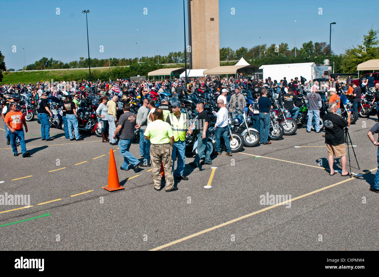 Harley-Davidson fahren bayside US Navy Stockfoto
