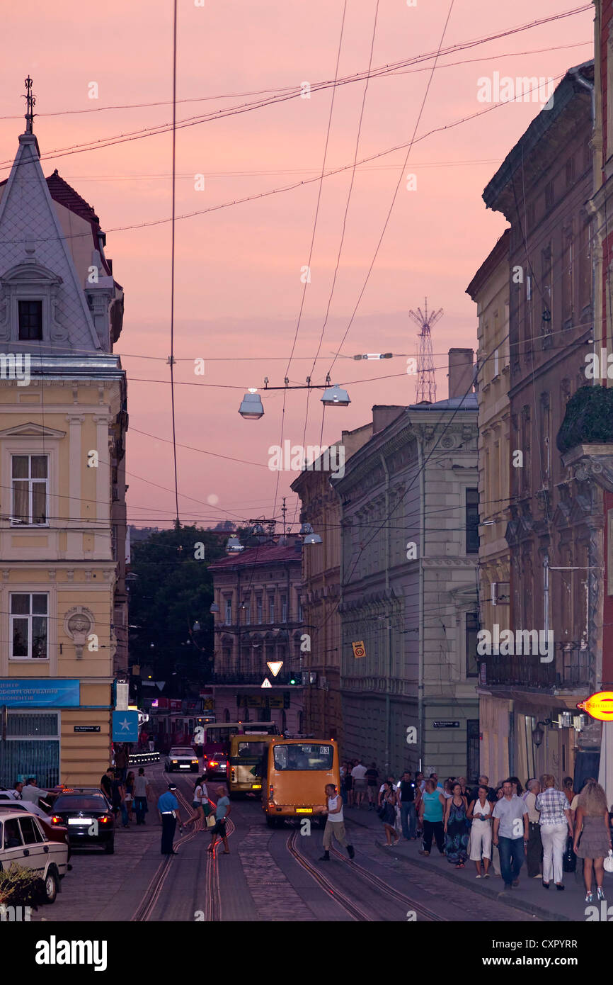 Straßenbahnlinie, L'viv Altstadt, Ukraine Stockfoto