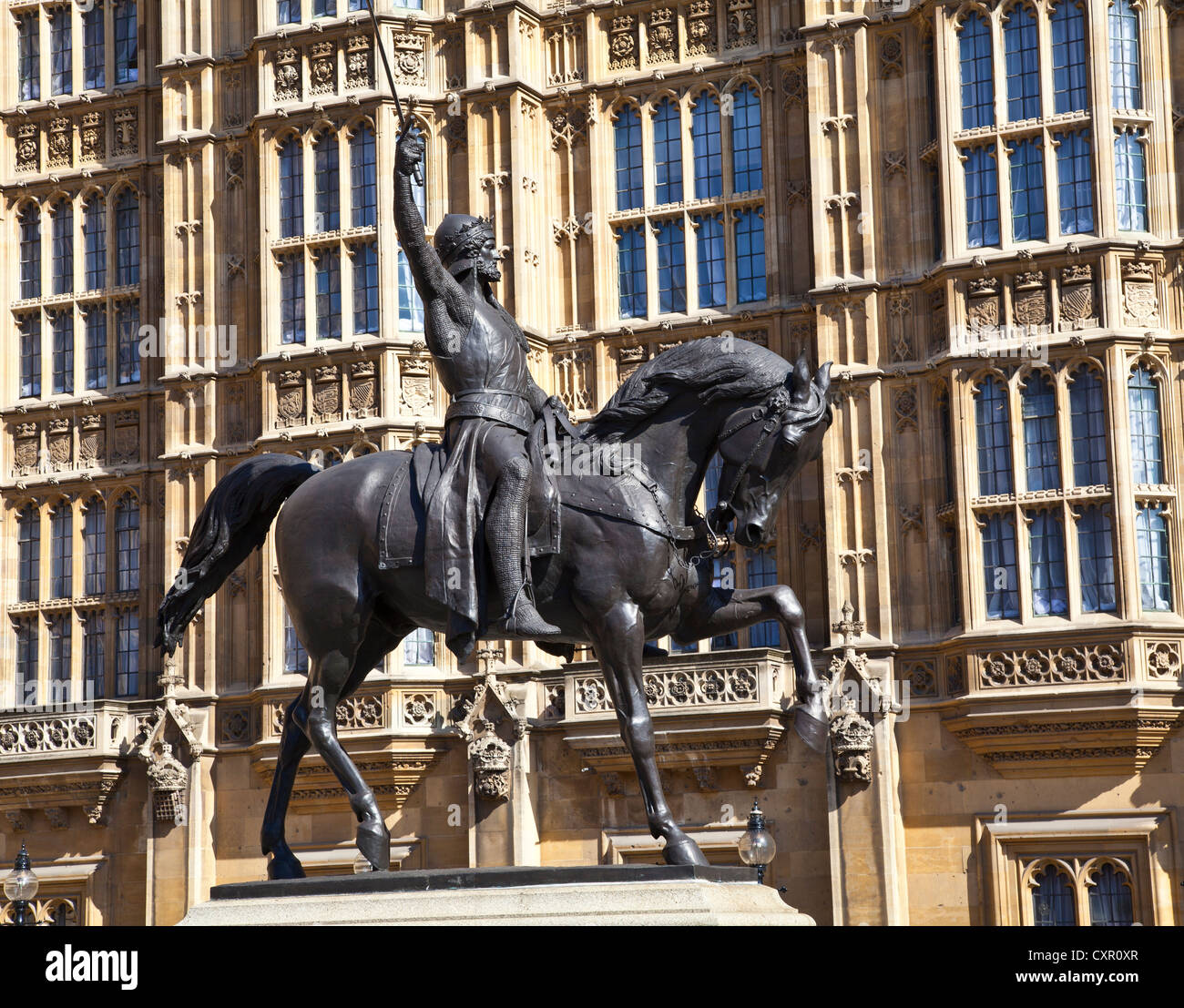 Richard Coeur de Lion Statue außerhalb Houses of Parliament Stockfoto