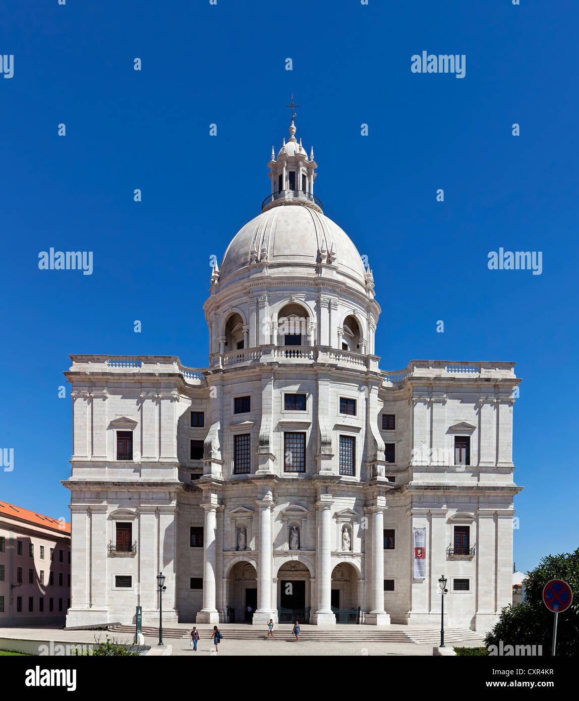 Kirche Santa Engrácia, besser bekannt als nationale Pantheon (Panteão Nacional). Lissabon, Portugal. barocke Architektur des 17. Jahrhunderts Stockfoto