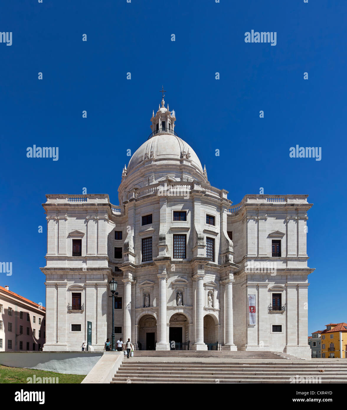 Kirche Santa Engrácia, besser bekannt als nationale Pantheon (Panteão Nacional). Lissabon, Portugal. barocke Architektur des 17. Jahrhunderts Stockfoto