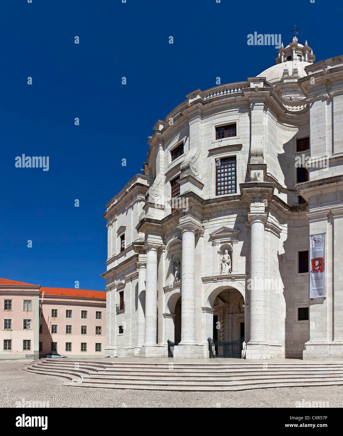 Kirche Santa Engrácia, besser bekannt als nationale Pantheon (Panteão Nacional). Lissabon, Portugal. barocke Architektur des 17. Jahrhunderts Stockfoto