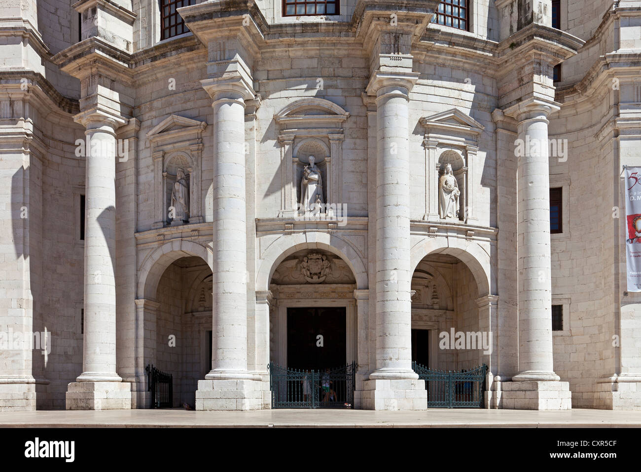 Kirche Santa Engrácia, besser bekannt als nationale Pantheon (Panteão Nacional). Lissabon, Portugal. barocke Architektur des 17. Jahrhunderts Stockfoto