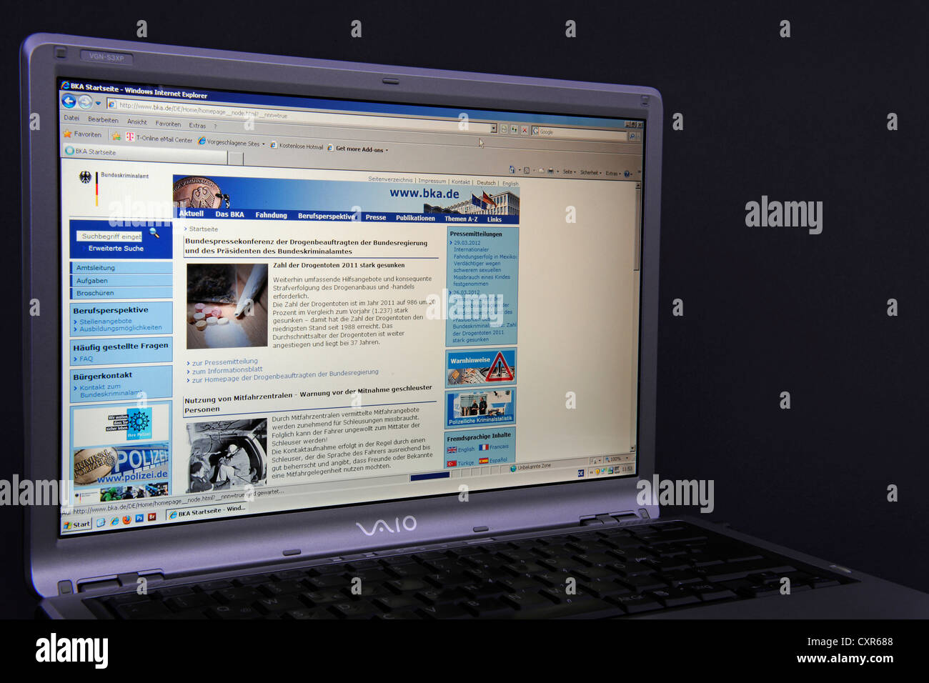 Webseite, Bundeskriminalamt Webseite auf dem Bildschirm des Sony Vaio Laptop, das deutsche Bundeskriminalamt Stockfoto