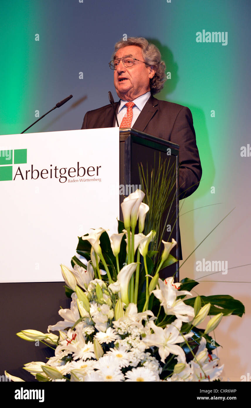 Prof. Dr. sc. techn.. Dieter Hundt, Präsident des Arbeitgeberverbandes, Aufsichtsratsvorsitzender des VfB Stuttgart Stockfoto