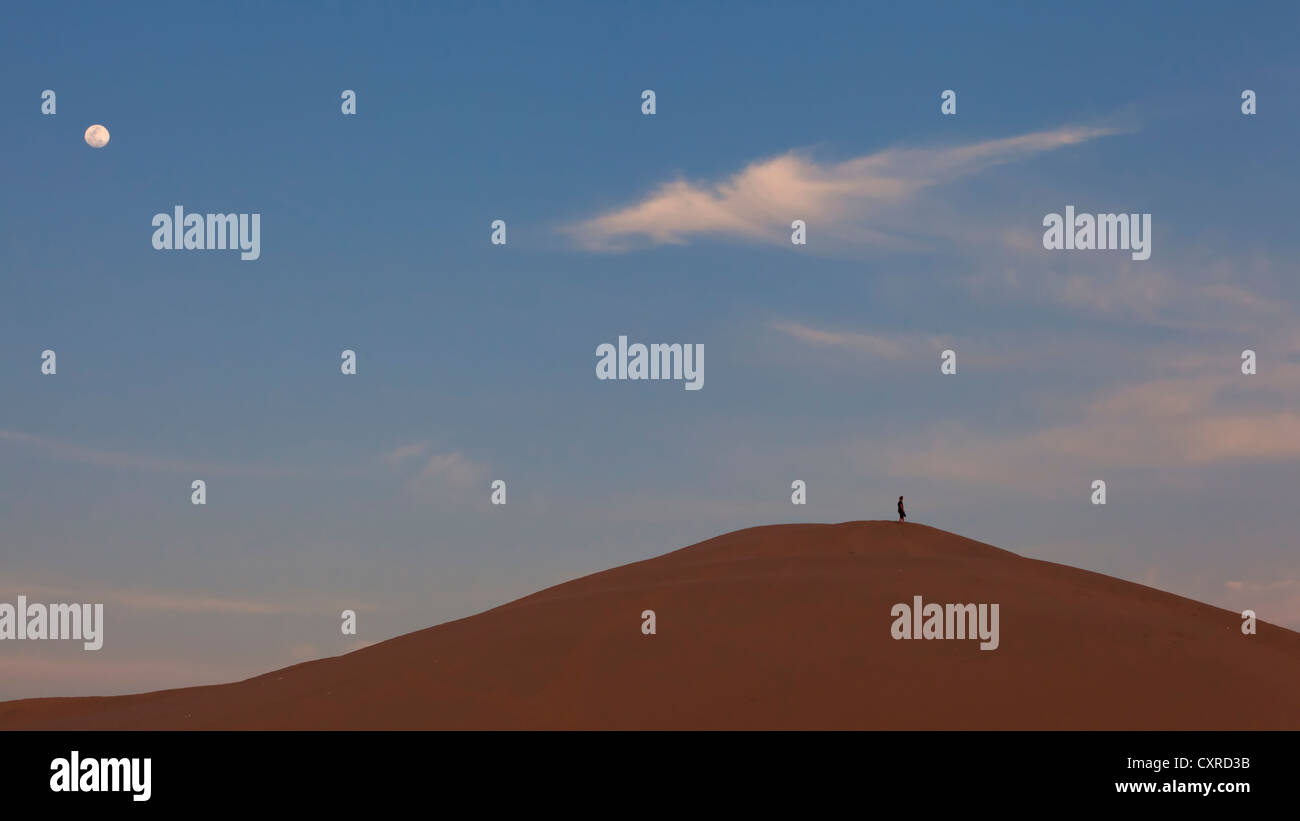 Abend Stimmung auf einer Sanddüne, Ica, Atacama, Peru, Südamerika Stockfoto