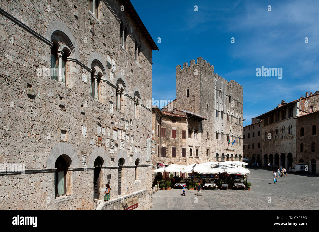 Palazzo del Podestà (oder Palazzo Pretorio) und Palazzo del Comune. Massa Marittima, Grosseto Bezirk, Toskana, Italien Stockfoto