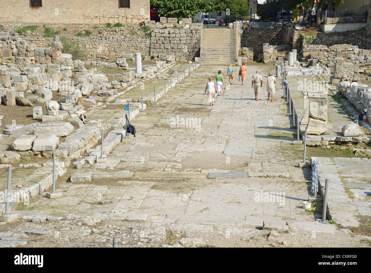 Lechaion Weg, antike Korinth, Korinth Gemeinde, Region Peloponnes, Griechenland Stockfoto