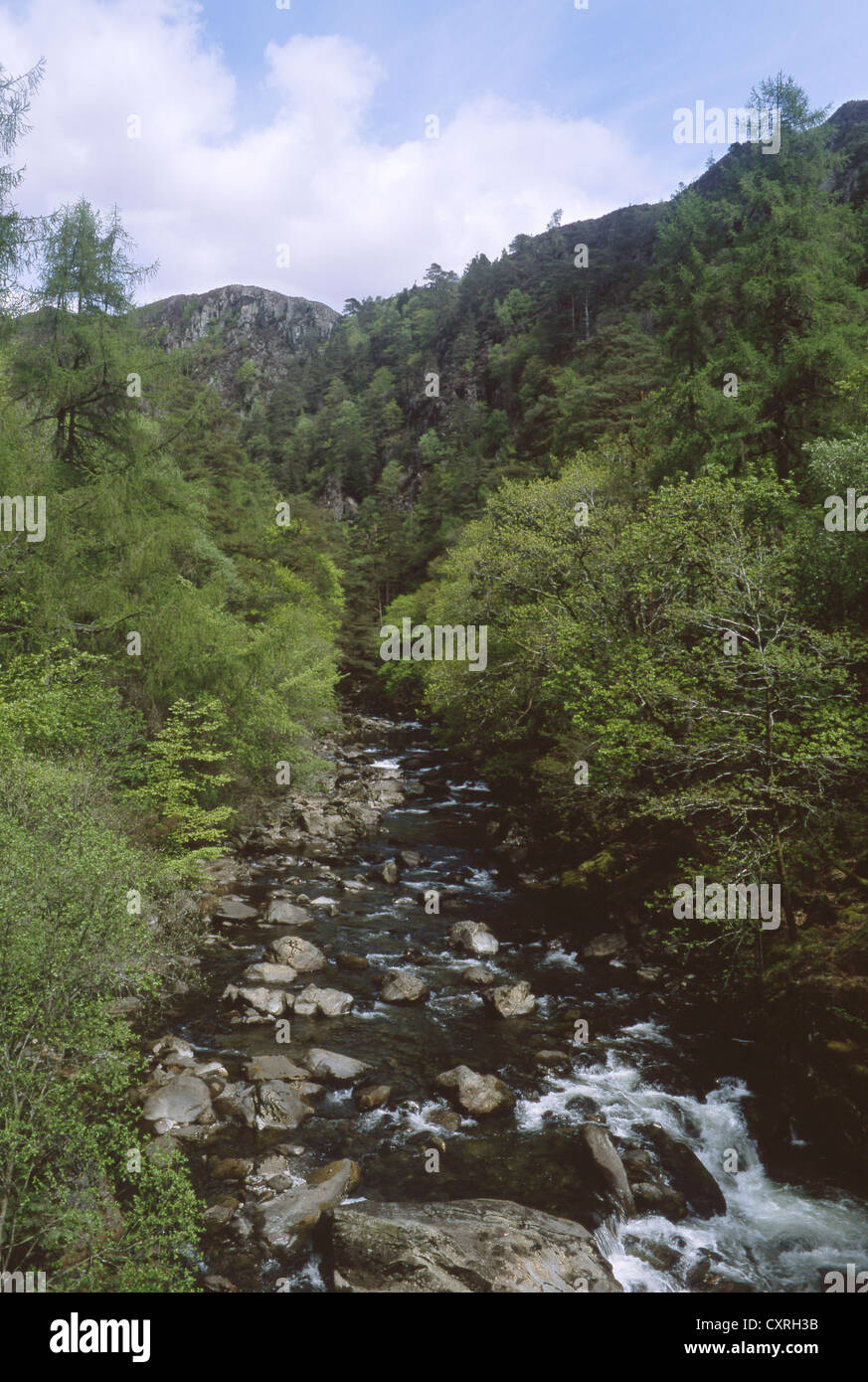 Glaslyn Fluss und Aberglaslyn Pass in der Nähe von Beddgelert Snowdonia-Nationalpark Gwynedd North Wales UK Stockfoto