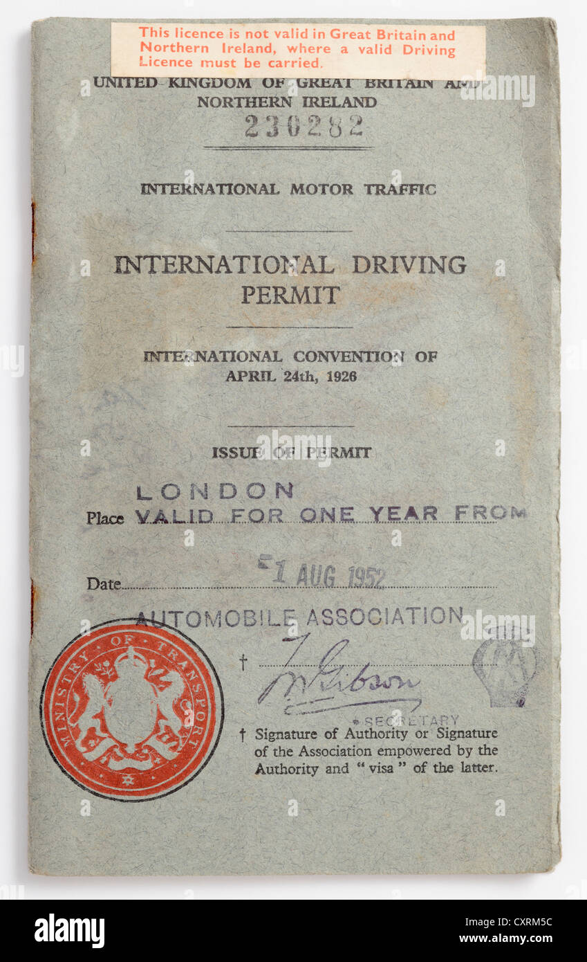 Internationaler Führerschein oder Bewilligung im Jahr 1952 durch das Ministerium für Verkehr durch die AA. Stockfoto