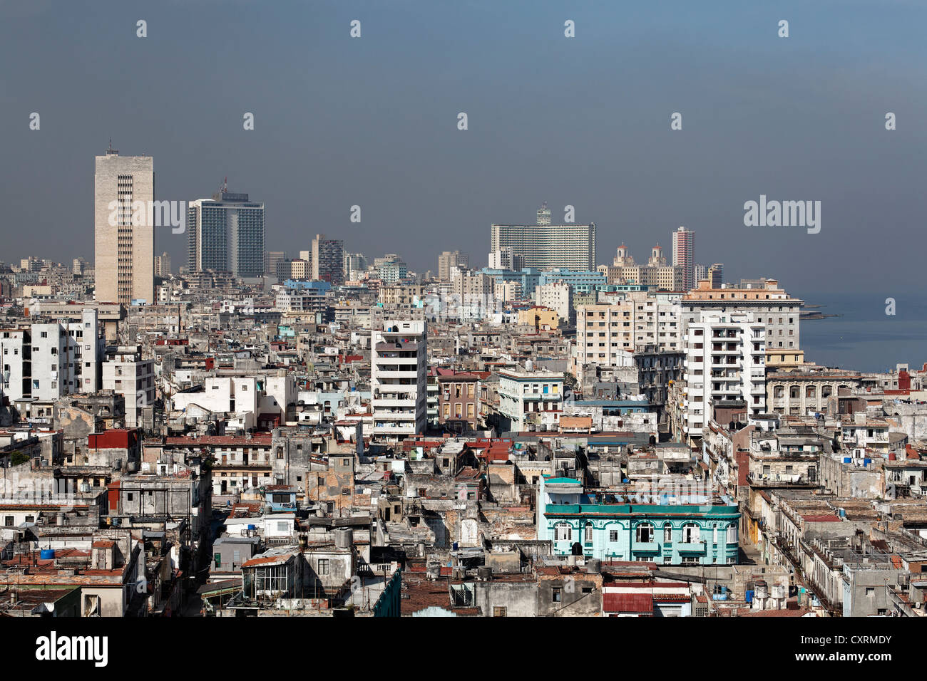 Panoramablick über die Dächer von Villa San Cristobal De La Habana, La Habana, Havana Republik Kuba, Karibik Stockfoto