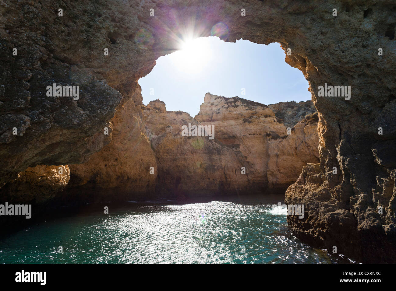 Felsformationen an der Algarve-Küste, in der Nähe von Lagos, Atlantik-Küste, Portugal, Europa Stockfoto