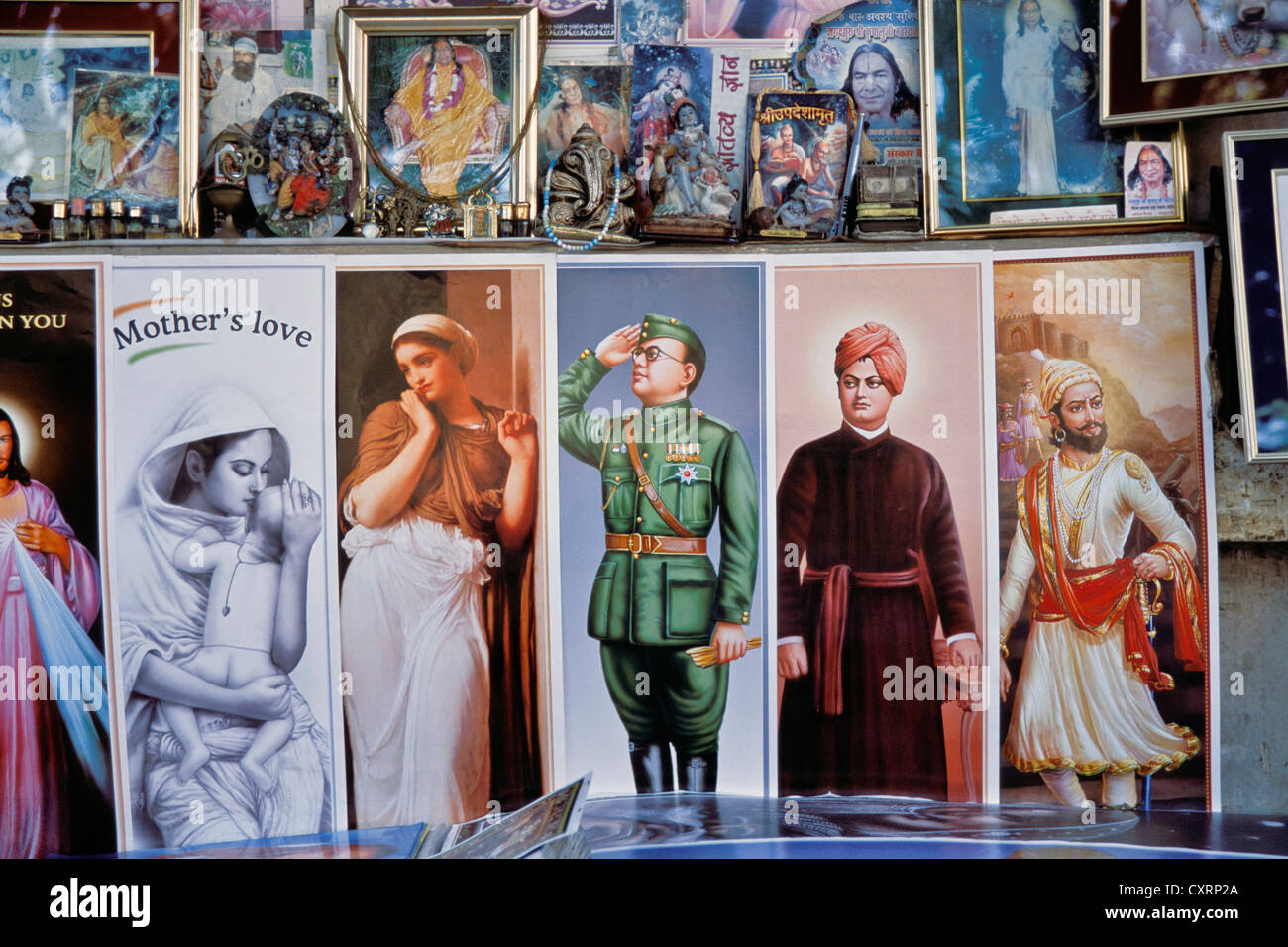 Bilder von nationale Helden und Heiligen, inkl. Swami Vivekananda, Subhash Chandra Bose und Shivaji Maharaj, Mumbai oder Bombay Stockfoto