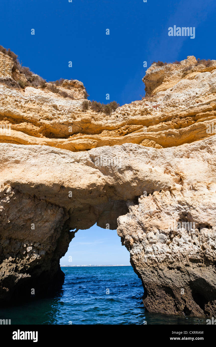 Klippen, in der Nähe von Lagos Algarve, Atlantikküste, Portugal, Europa Stockfoto