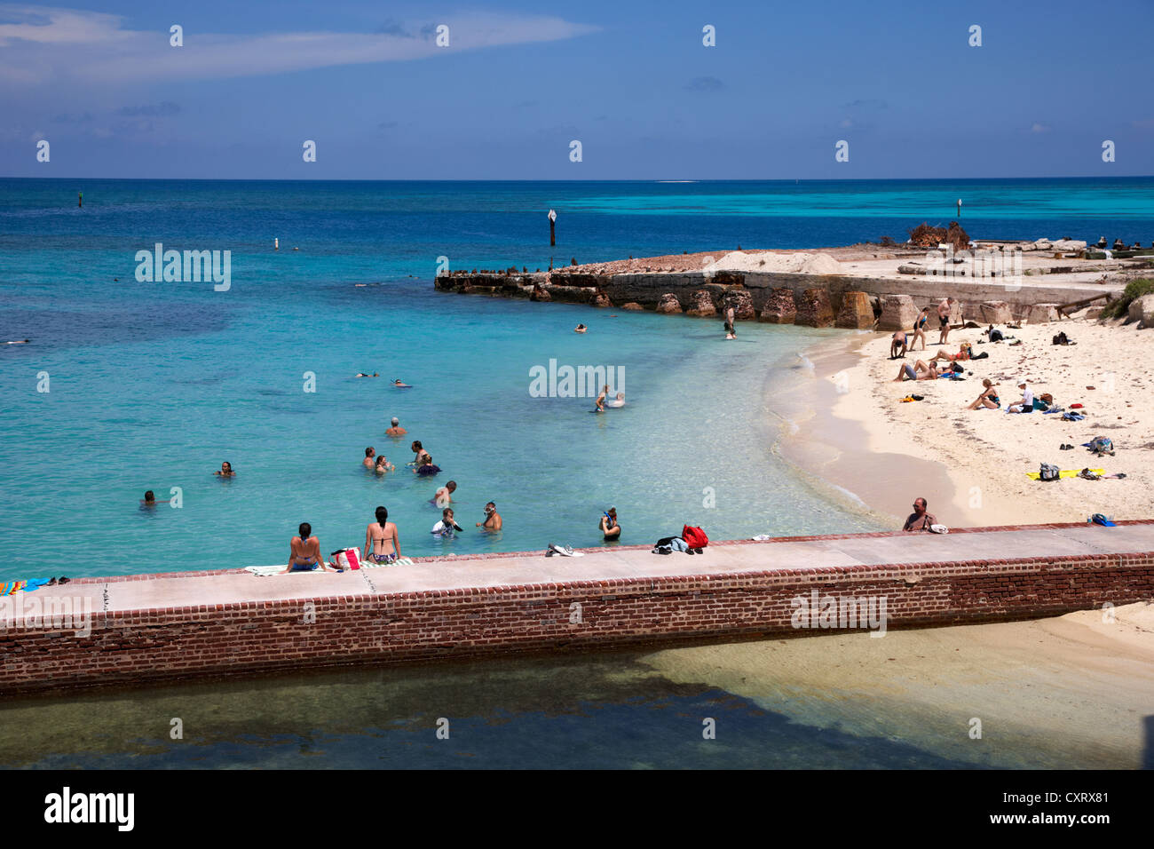 Touristen im Norden Strand Fort Jefferson Dry Tortugas Nationalpark Florida Keys usa Stockfoto