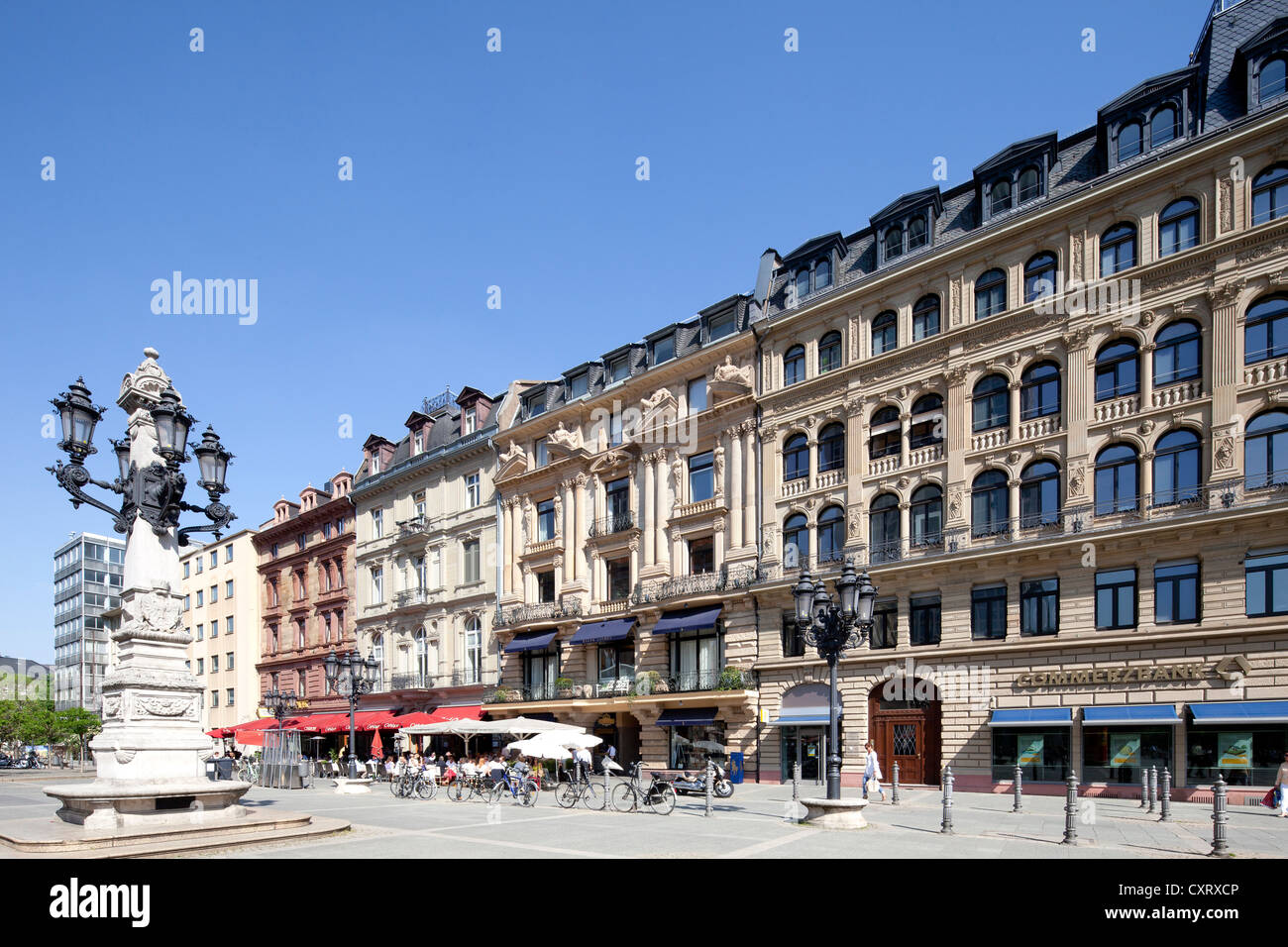 Historischen gewerblich genutzten Gebäuden am Opernplatz Square, Frankfurt Main, Hessen, Deutschland, Europa, PublicGround bin Stockfoto