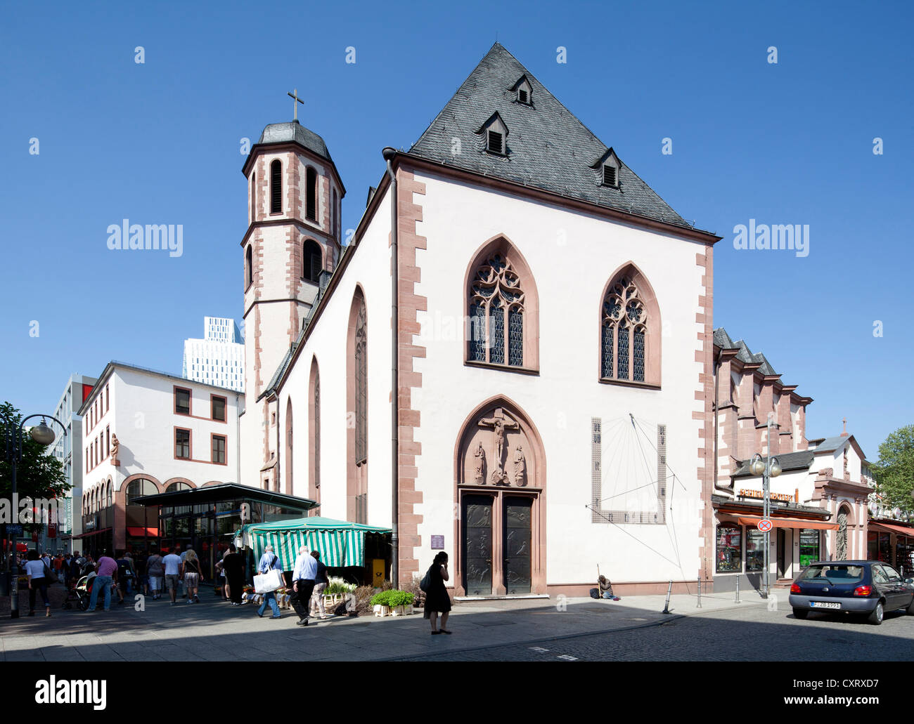 Church of Our Lady, Kloster und römisch-katholischen Pfarrkirche, Frankfurt Am Main, Hessen, Deutschland, Europa, PublicGround Stockfoto