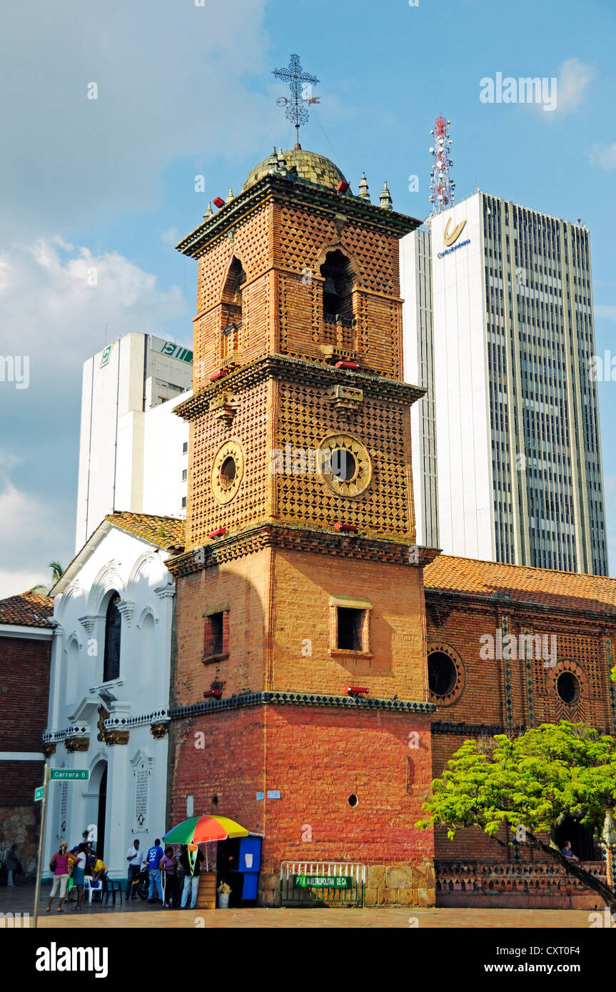 Kirche San Francisco, Stadt von Cali, Departamento Valle del Cauca, Kolumbien, Lateinamerika, Südamerika Stockfoto Kirche San Francisco, Stadt von Cali, Departamento Valle del Cauca, Kolumbien, Lateinamerika, Südamerika Stockfoto