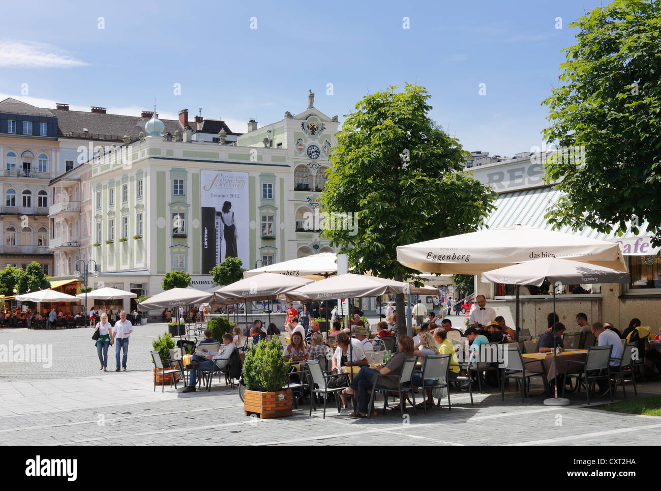 Quadratische Rathausplatz mit Rathaus, Gmunden, Salzkammergut Region, Oberösterreich, Österreich, Europa, PublicGround Stockfoto