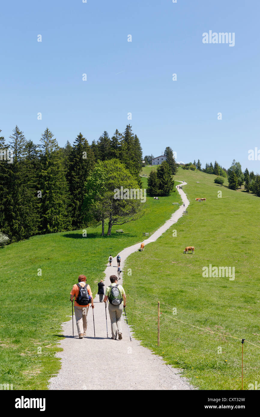 Wanderweg, Hütte Neureuth-Haus, Neureuth bei Tegernsee, Bayern, Oberbayern, Bayerische Voralpen, Mangfall Berge Stockfoto