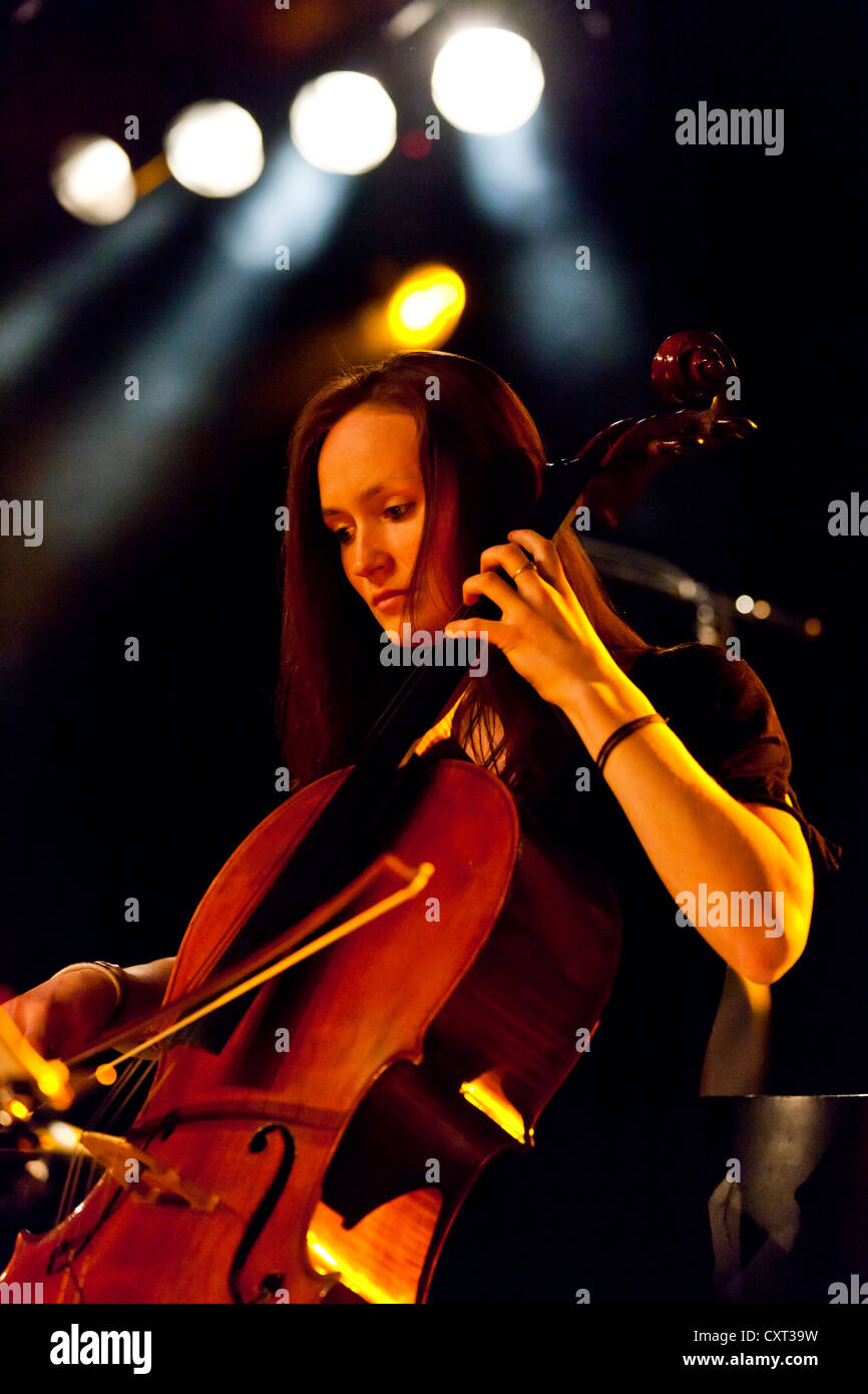 Alexandra Werner der Schweizer band "4. Time Around" live zu spielen, auf der Schueuer, Luzern, Schweiz, Europa Stockfoto