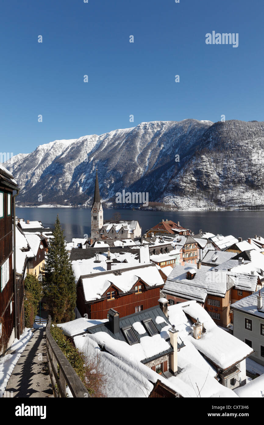 Hallstatt, Hallstättersee, Hoher Sarstein Berg, Salzkammergut, Oberösterreich, Österreich, Europa, PublicGround Stockfoto