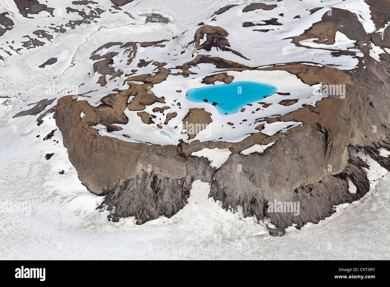 Luftbild, einen Kreis von blauen Schmelzwasser im Eis der Langjoekull Gletscher, Island, Europa Stockfoto