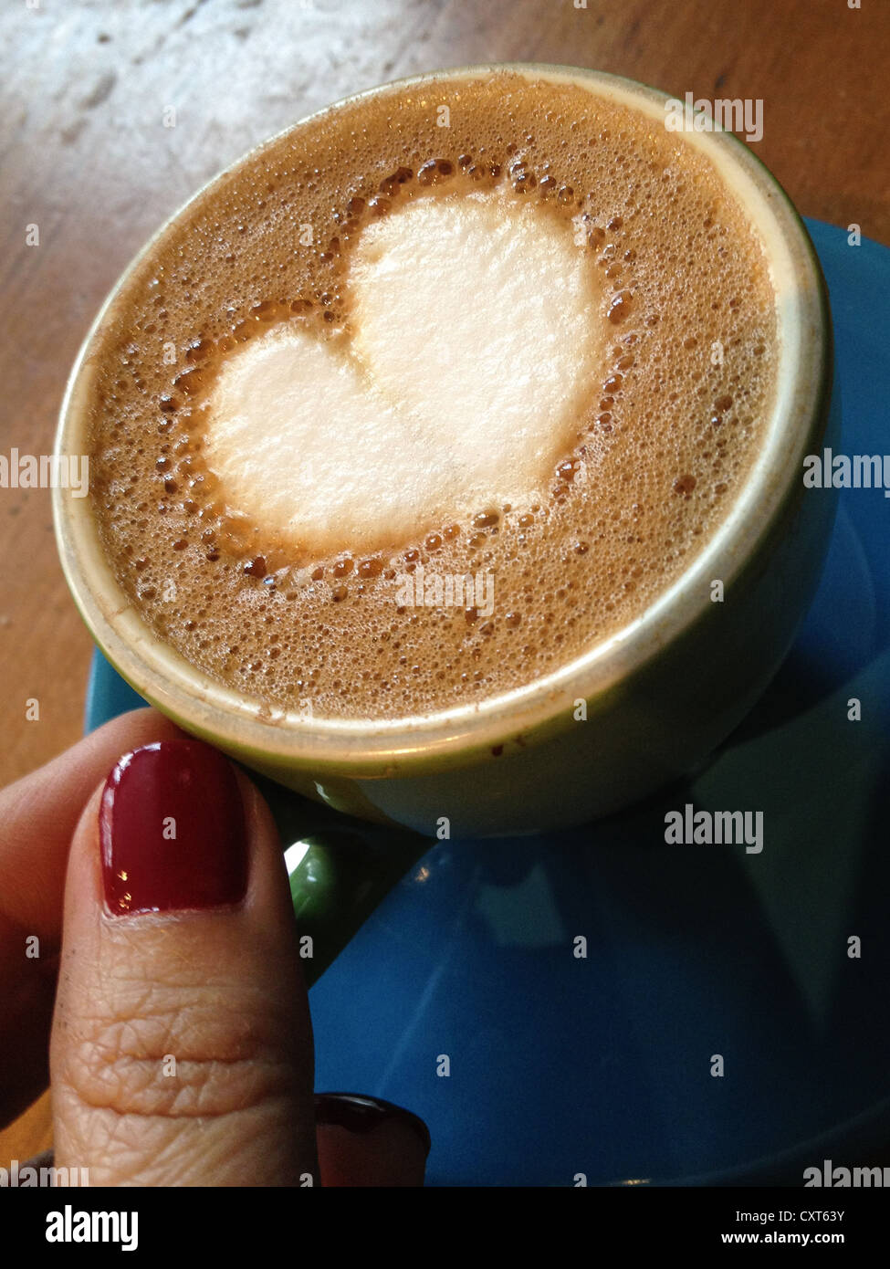 Kaffee Tasse-Herzform Stockfoto