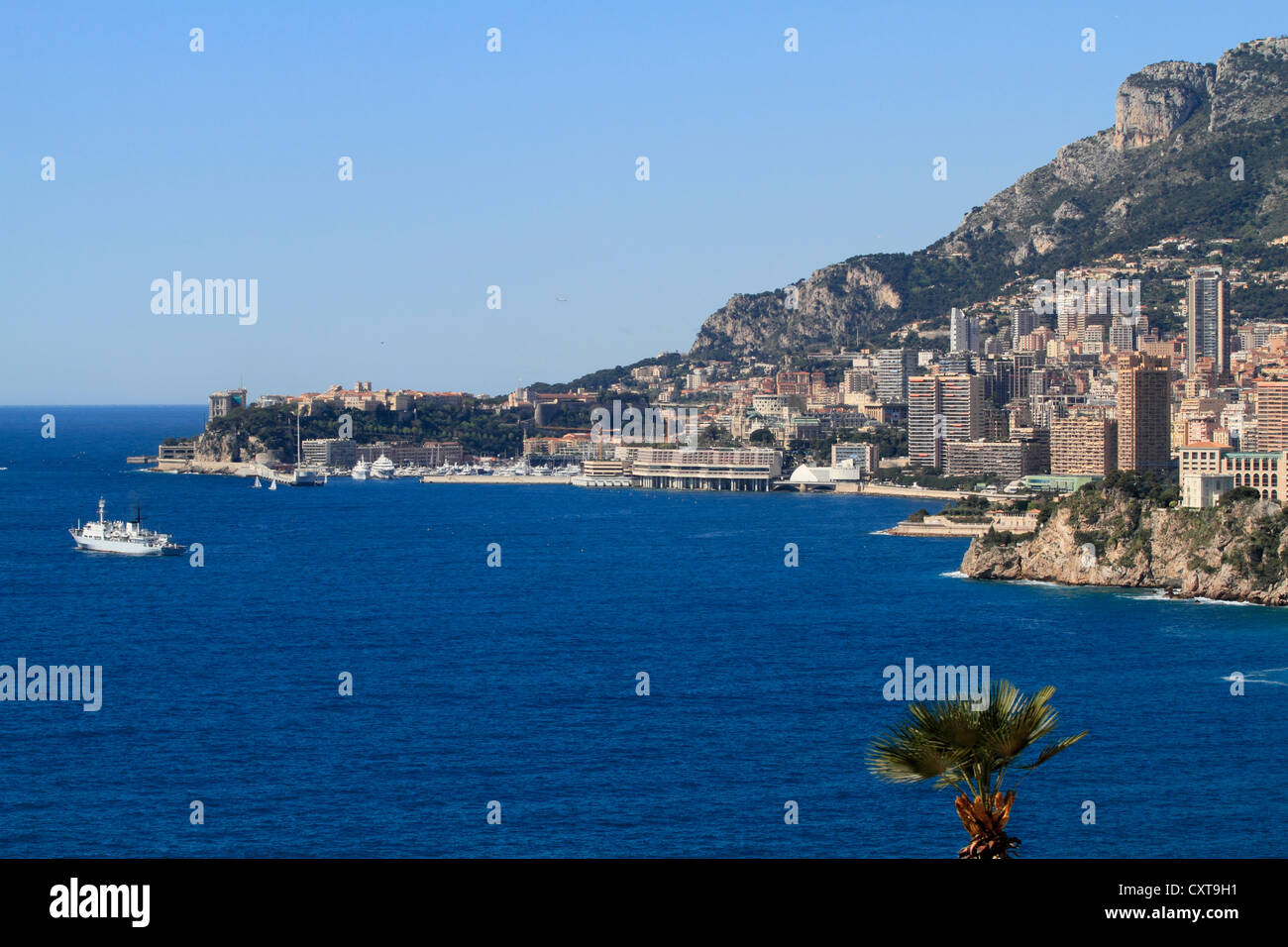 Fürstentum von Monaco, wie gesehen von Roquebrune-Cap-Martin, Côte d ' Azur, Mittelmeer, Europa Stockfoto