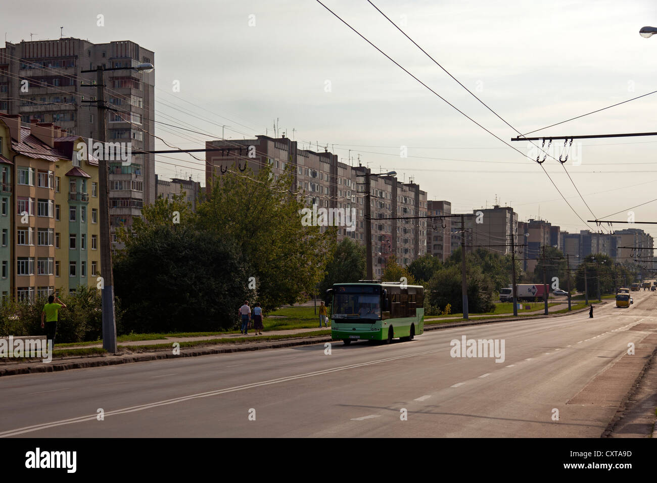 Mehrfamilienhäuser, L'viv Vorstadt, Ukraine Stockfoto