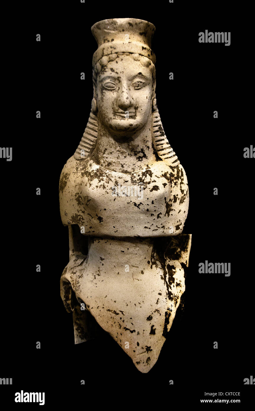 Terrakotta Figur eines griechischen Frau 6.-5. Jahrhundert v. Chr. griechische Griechenland Stockfoto