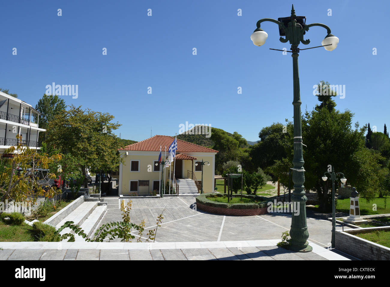 Rathausplatz, Olympia, Elis, Westgriechenland Region, Griechenland Stockfoto