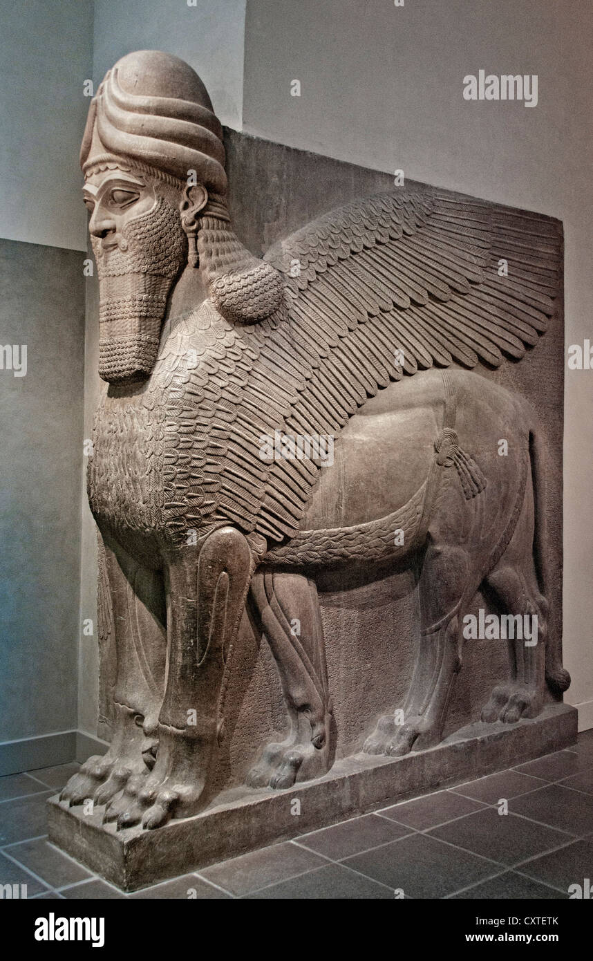 Statue geflügelte Löwe menschliches Gesicht Nordwesten königlichen Palast von Ashurnasirpal II Nimrud 883 – 859 v. Chr. Mesopotamien Irak Kalhu Assyrien Stockfoto