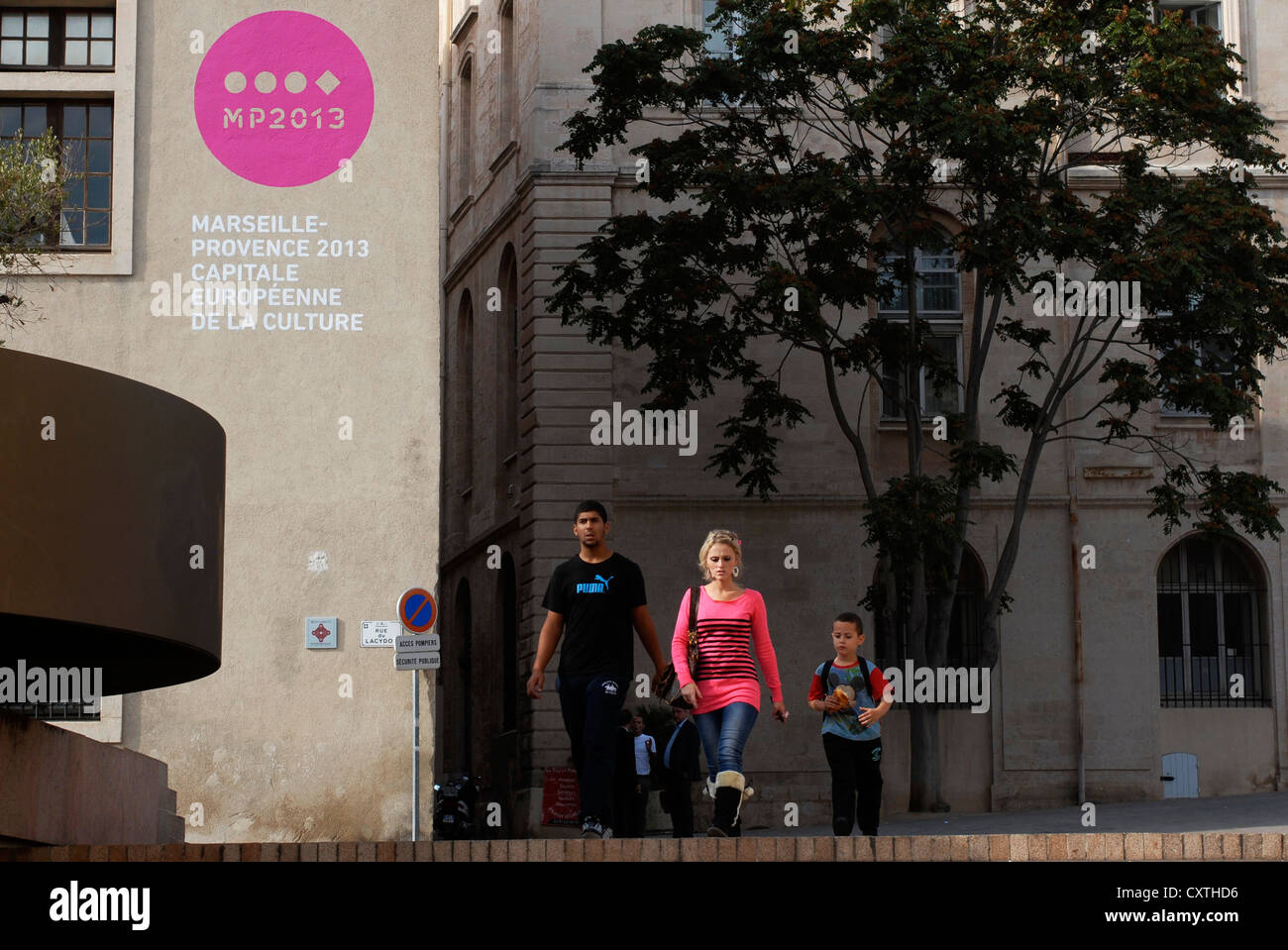 Europäische Kulturhauptstadt 2013, Maison Diamantee e Place du Mazeau Marseille, Provence Alpes Cote d Azur, Frankreich, Europa Stockfoto