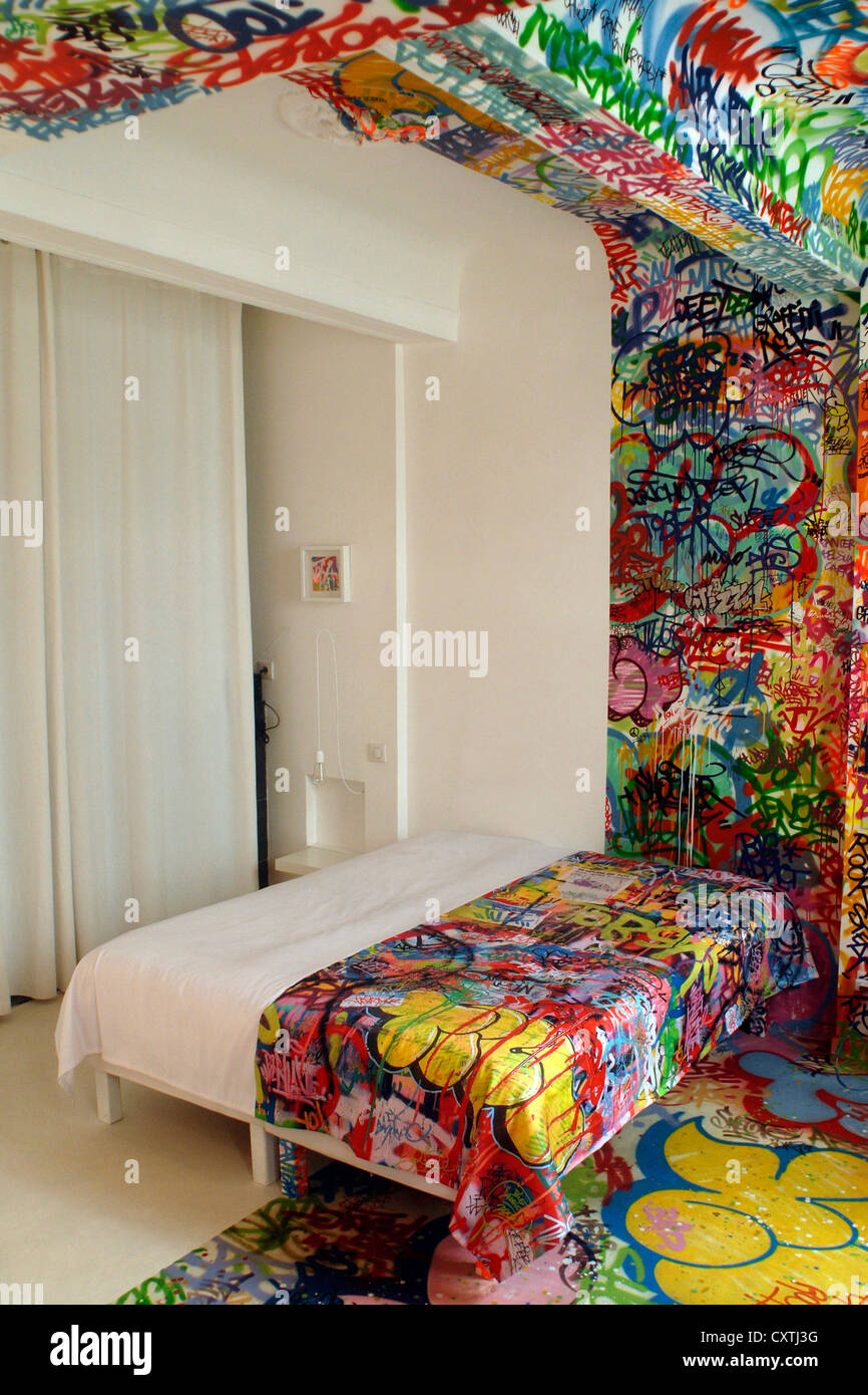 Panic Room Au Vieux Tillt Bad Hotel Le Panier Marseille
