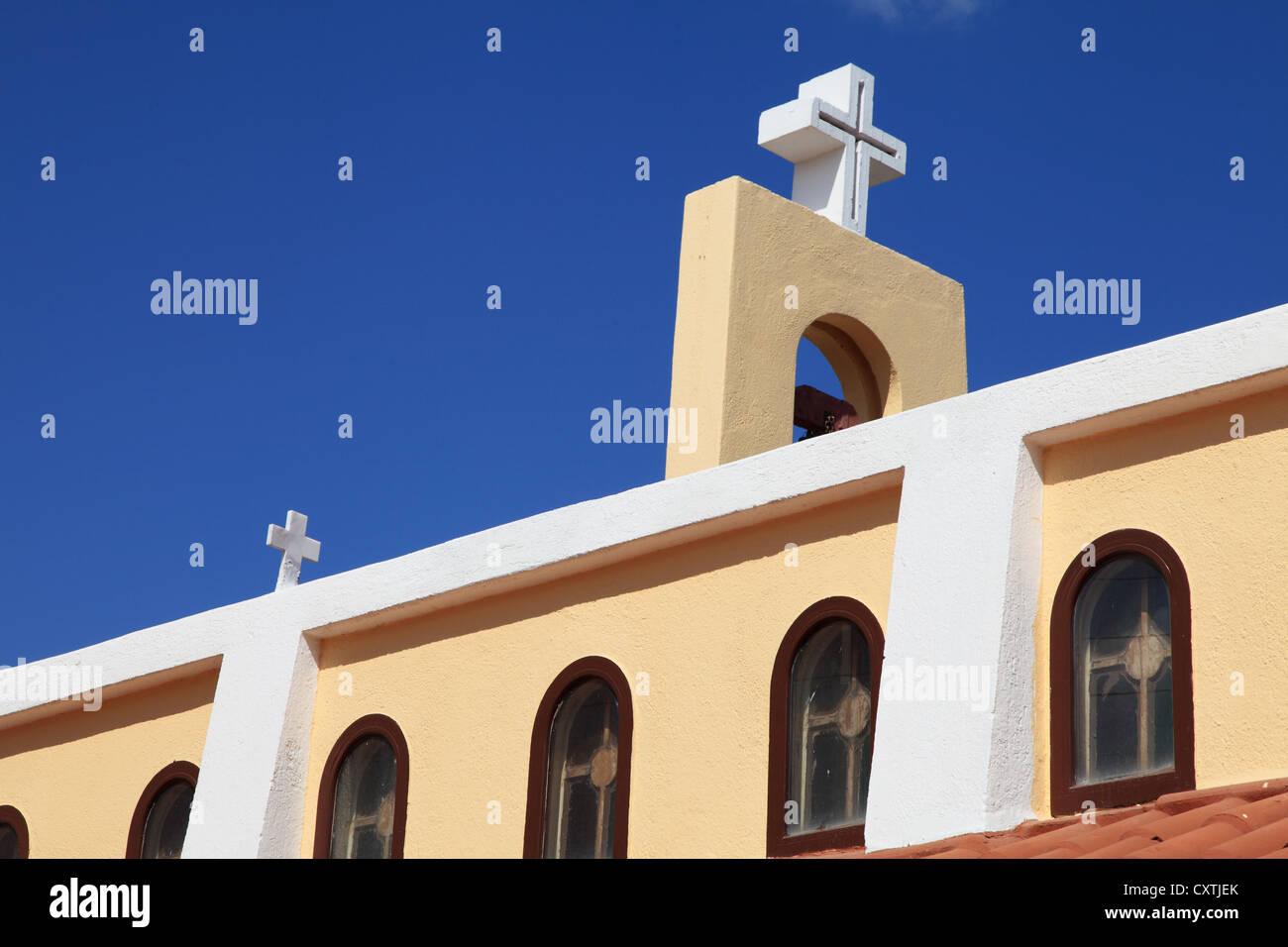 Detailansicht der Kirche im Hafen von Agios Nikolaos Kreta Griechenland Stockfoto