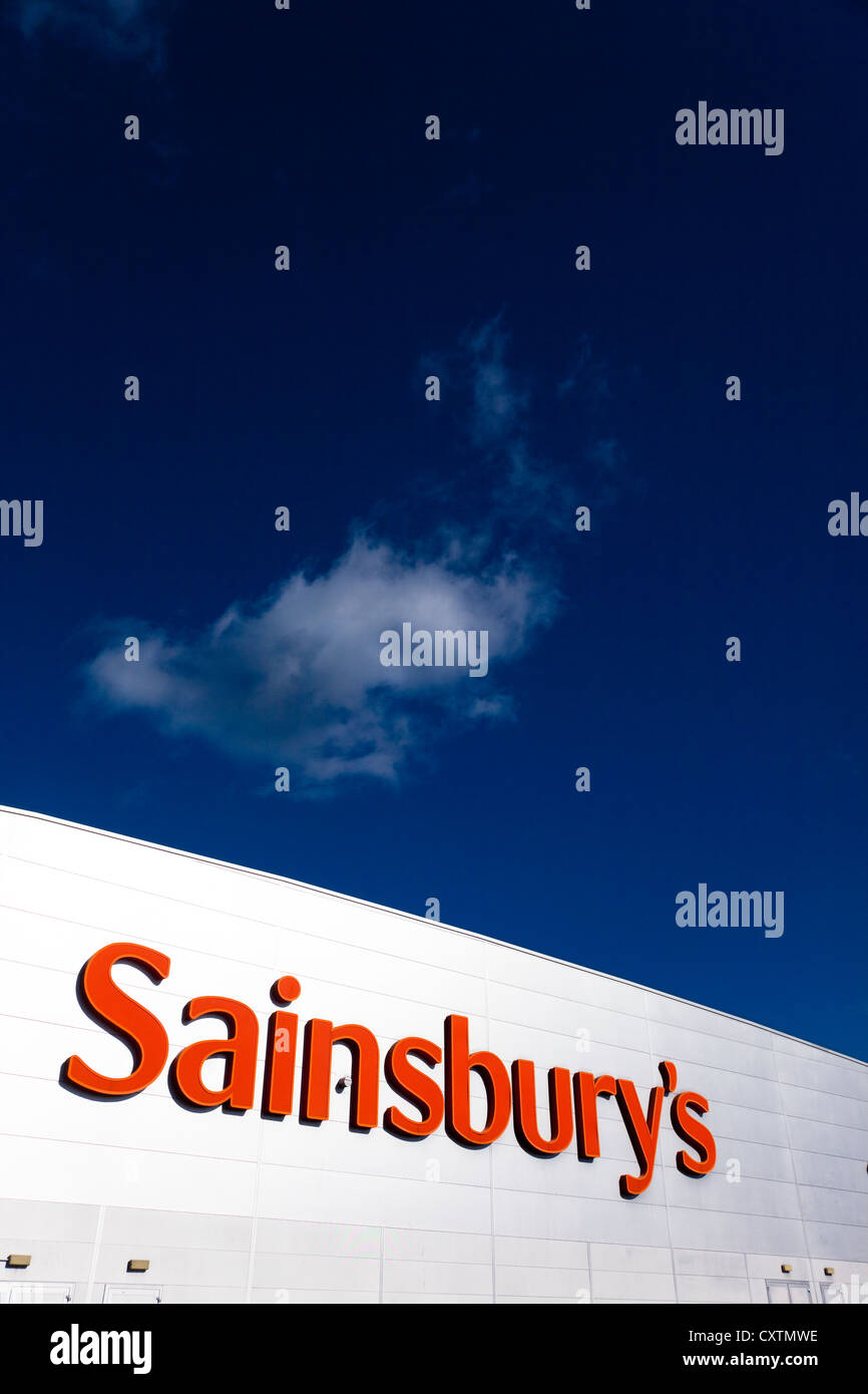 Sainsbury Supermarkt Zeichen, UK Stockfoto