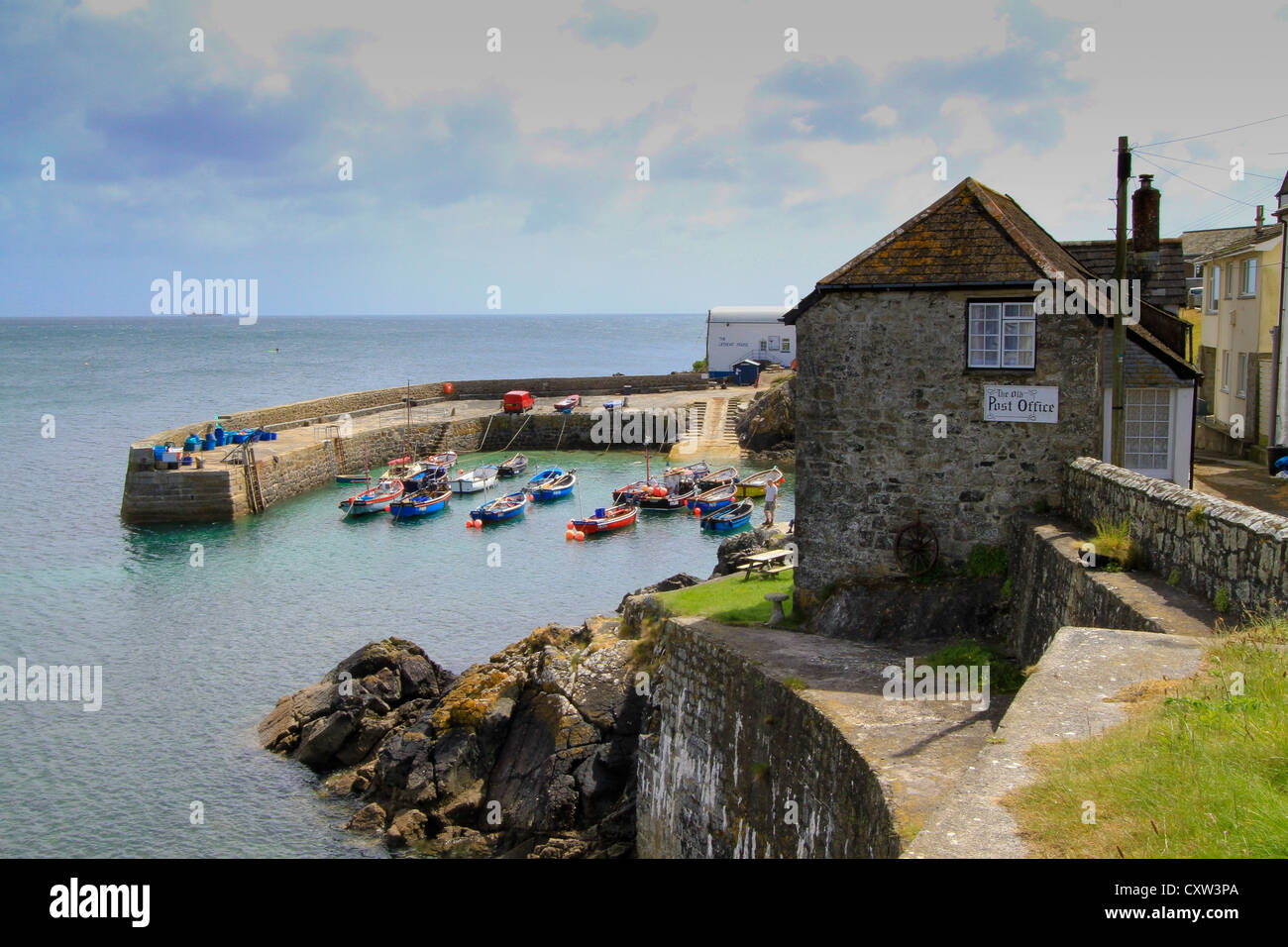 Coverack Hafen in Cornwall, England, ein schönes Fischerdorf Stockfoto