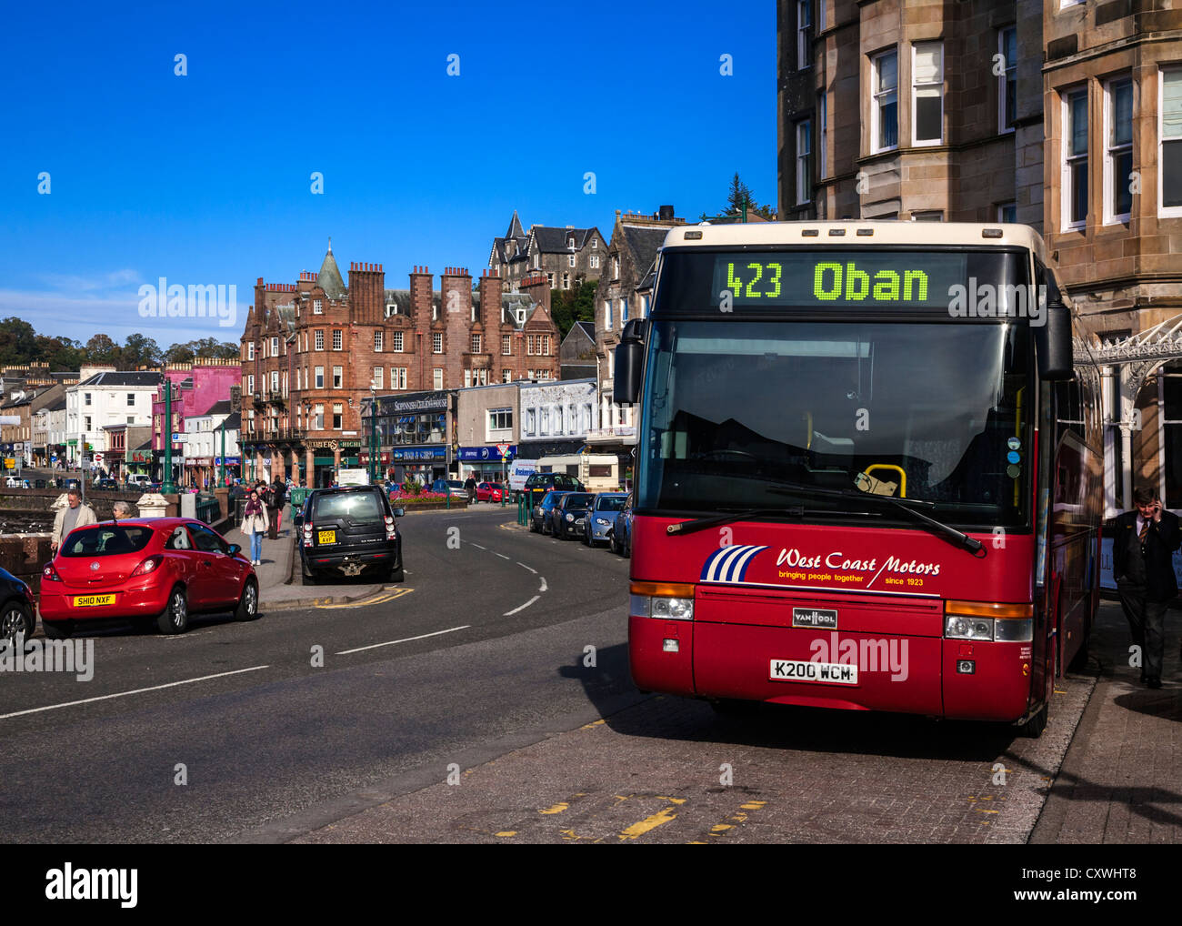 423 Oban Bus warten auf Passagiere, Oban, Argyll und Bute, Schottland zu sammeln. Stockfoto