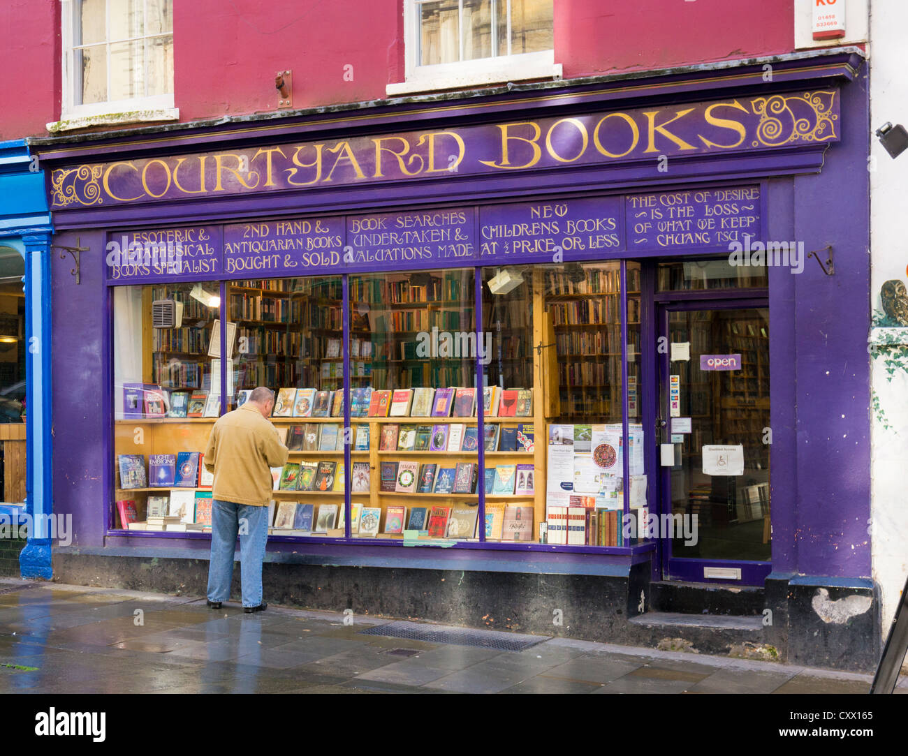 Buchhandlung in Glastonbury, Somerset, England, UK Stockfoto