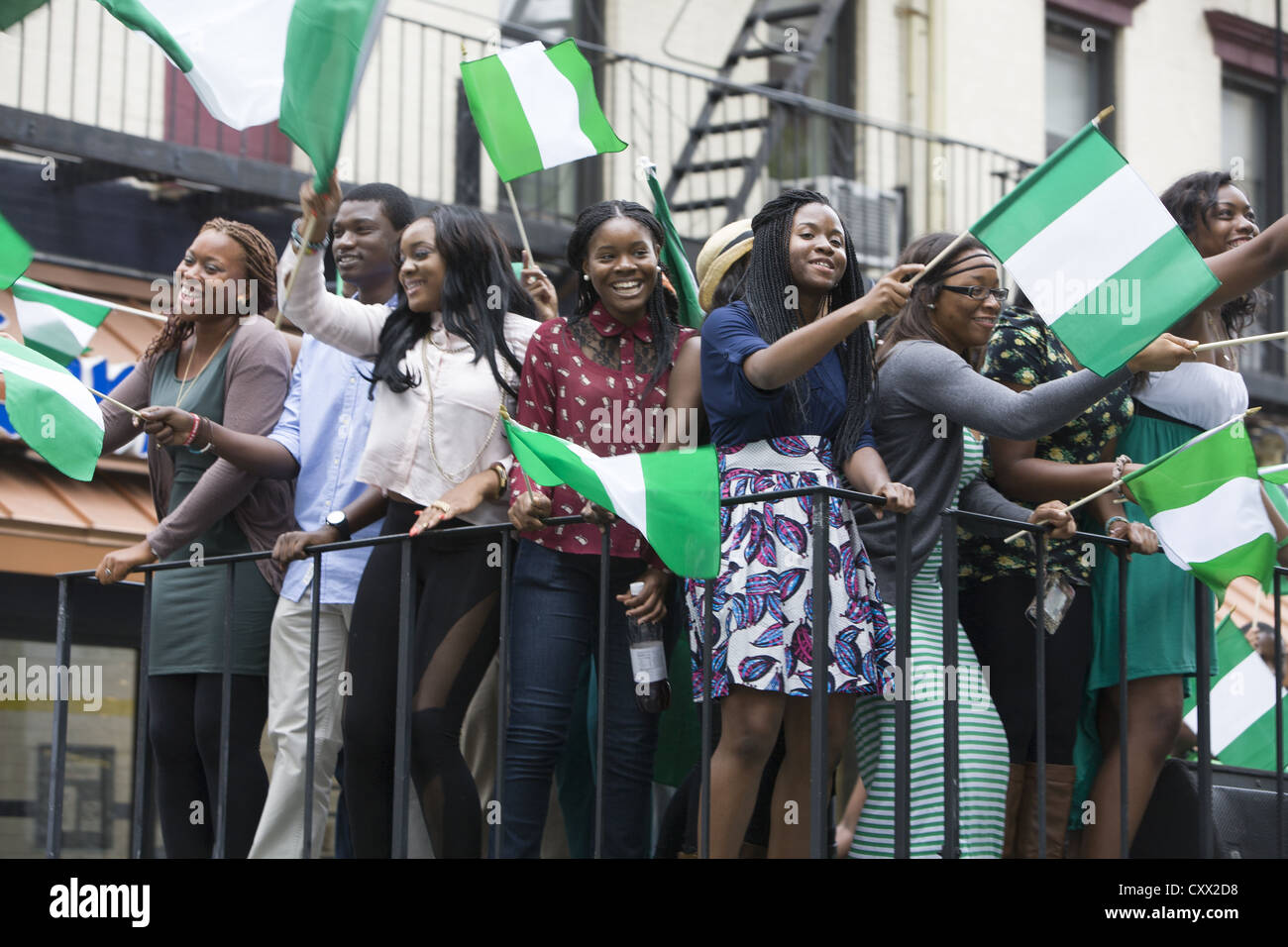 Nigerianer aus nahe New York stellte sich heraus, dass es sich für die Nigerian Independence Day