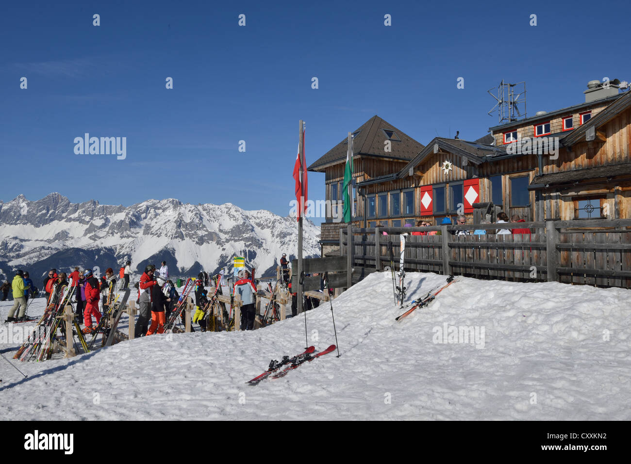 Hochwurzenalm lodge, Restaurant, Rohrmoos-Untertal, Winter, Skifahren, Austragungsort der alpinen Skiweltmeisterschaften 2013 Stockfoto