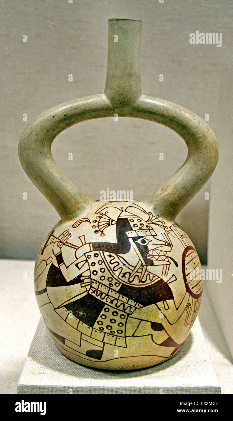 Stiir Auslauf Flasche Fox Warrior 4. – 6. Jahrhundert Peru peruanischer Moche-20 cm Stockfoto