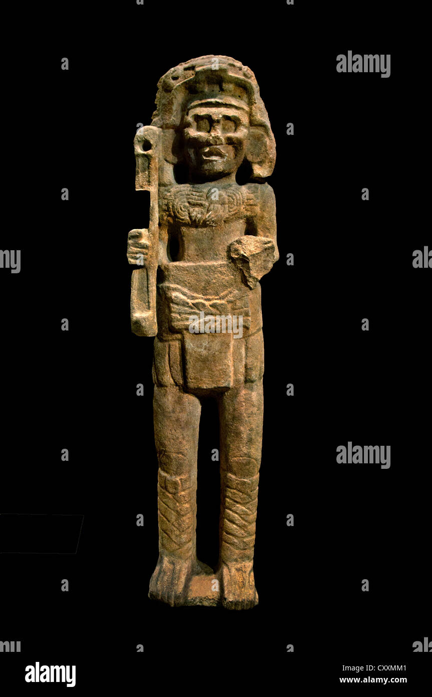 Monumentale Figur 9. Jahrhundert Mexiko Mittelamerika Maya Kalkstein 214 cm Mexikanisch Stockfoto