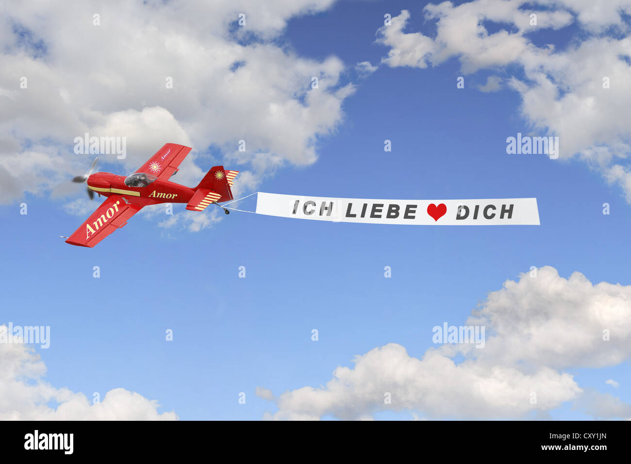 Flugzeug Am Himmel Zieht Eine Banner Mit Der Meldung Ich Liebe Dich Deutsch Denn Ich Dich Abbildung Liebe Stockfotografie Alamy