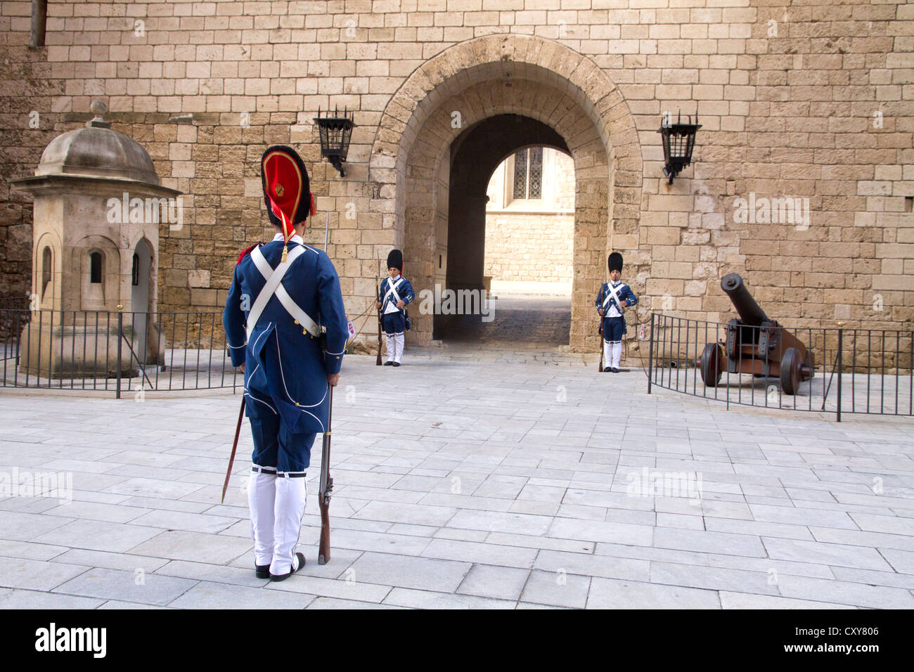Wachwechsel am Palacio de Almudaina Palma De Mallorca Spanien Stockfoto