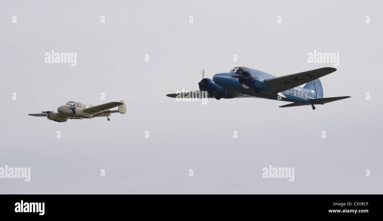 19 Avro Anson und eine Meile-Zwillinge Stockfoto