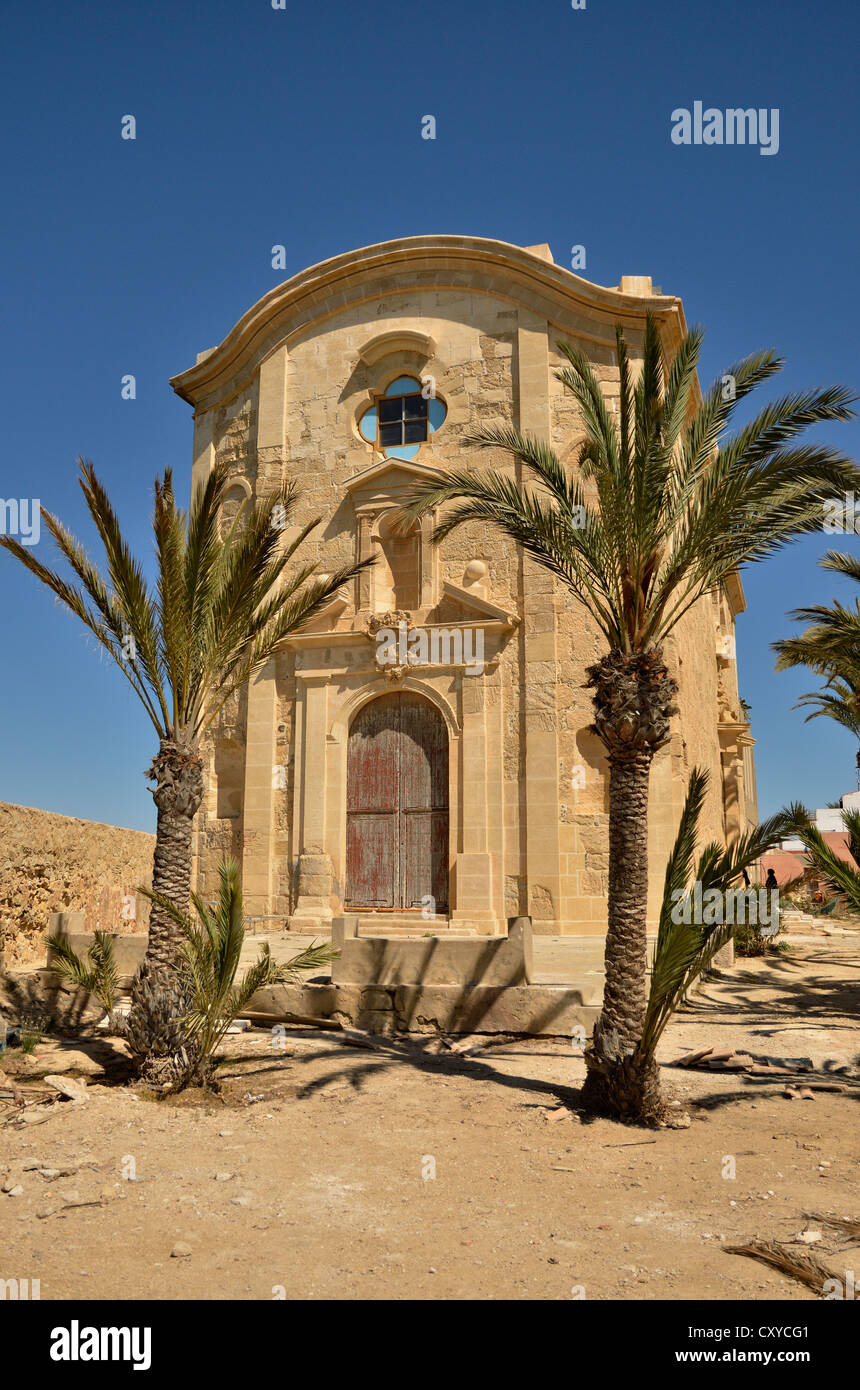 Kirche Iglesia de San Pedro, Insel Tabarca, Isla de Tabarca, Provinz Alicante, Costa Blanca, Spanien, Europa Stockfoto