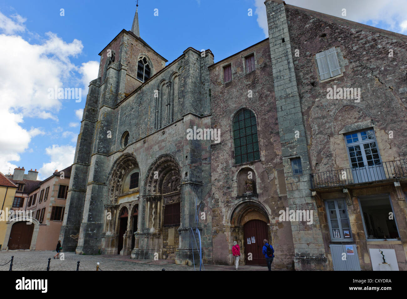 Kirche von St. Lazare, Avallon Stockfoto