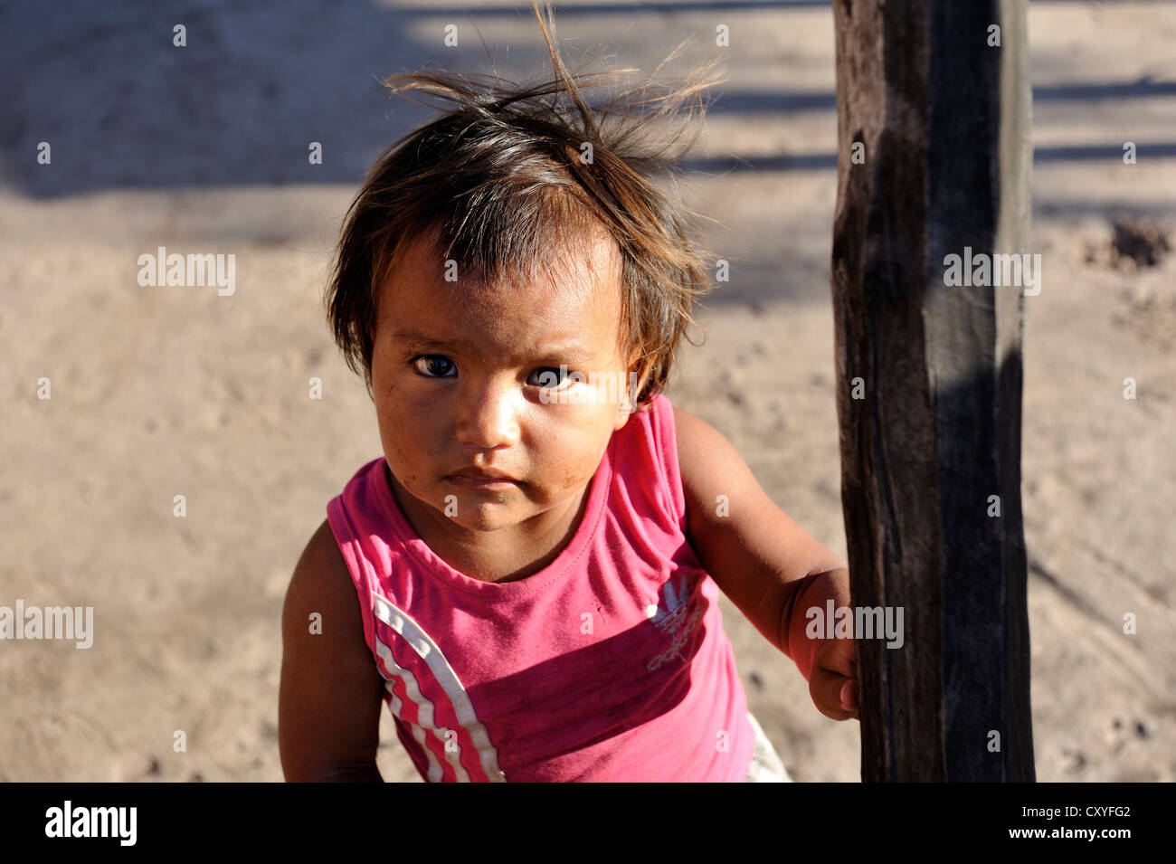 Mädchen, Dorf Onedi, Pilaga Ureinwohner Gran Chaco, Formosa Provinz, Argentinien, Südamerika Stockfoto